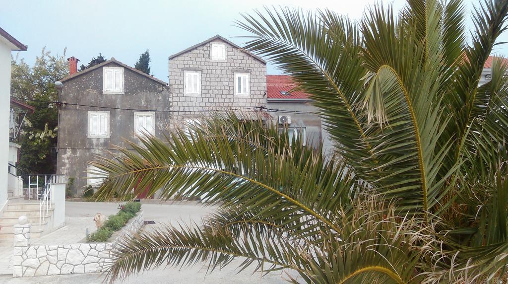 Apartments Neda Drače الغرفة الصورة